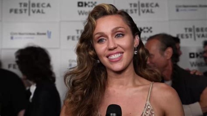 Miley Cyrus Nudes: Exploring Her Artistic Evolution and Public Statements